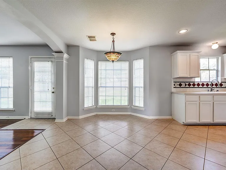 21318 Rose Hollow Ln — Photo 14