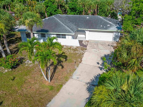 2nd image of 586 Boulder Dr