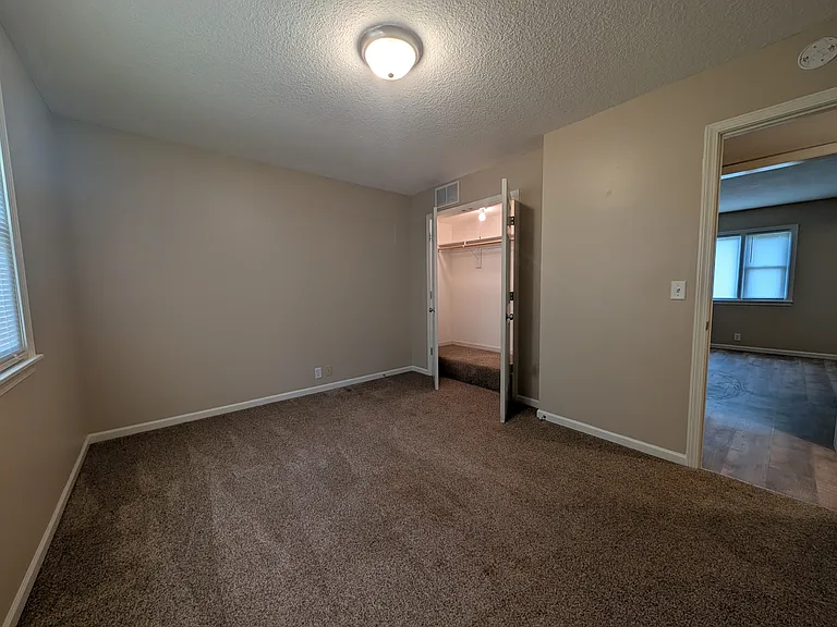 216 W 8th Ave #2 — Photo 20