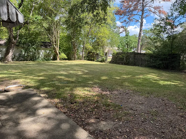 609 Belvedere Rd — Photo 7