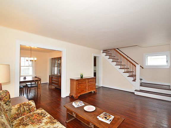 2nd image of 38 Lenox Ave