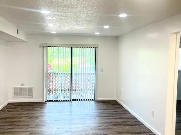 The Dale House, 359 Dale St #C1dbc73d4, Chicopee, MA 01013