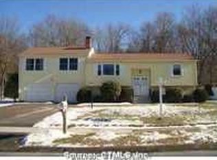 5 Ice Pond Rd, Wallingford, CT 06492