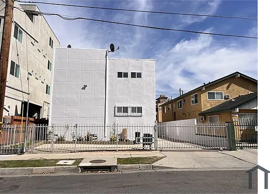 1132 S Oxford Ave #1 — Photo 14