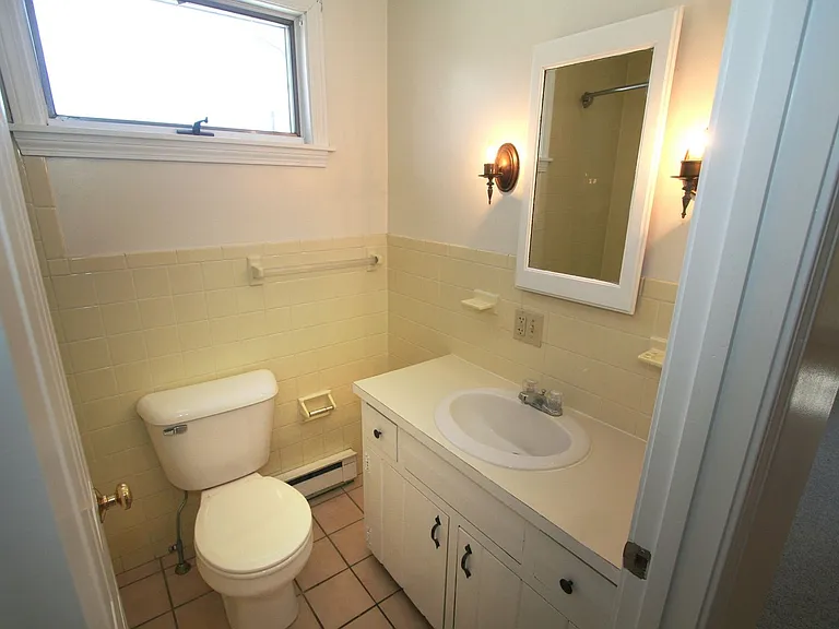 19 FIRST — Photo 12