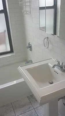 Rented by New York Residence | media 43