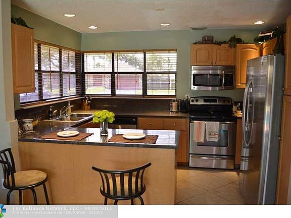 2nd image of 11245 NW 43rd Pl