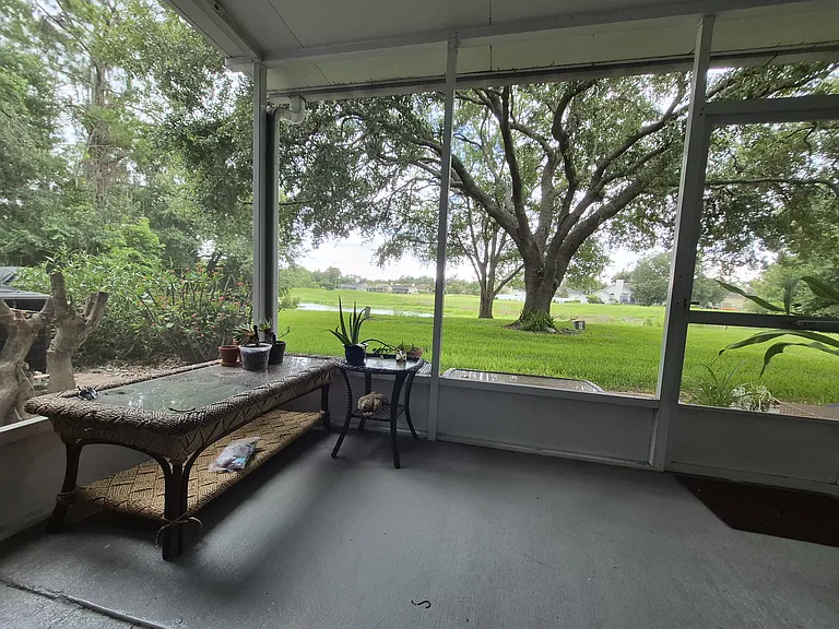 34926 Teeview Ln — Photo 15