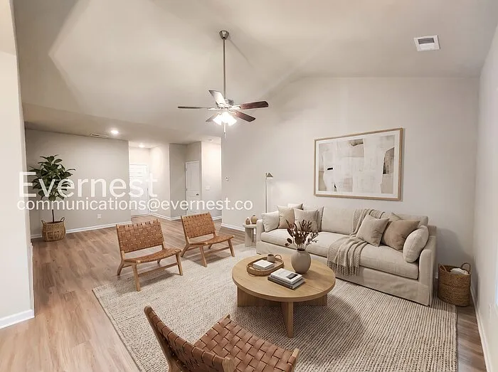 118 Culver St — Photo 3