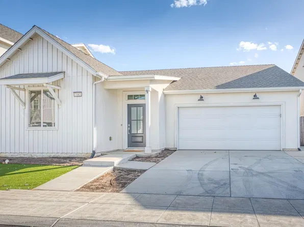 7183 E Simpson Ave, Fresno, CA 93737