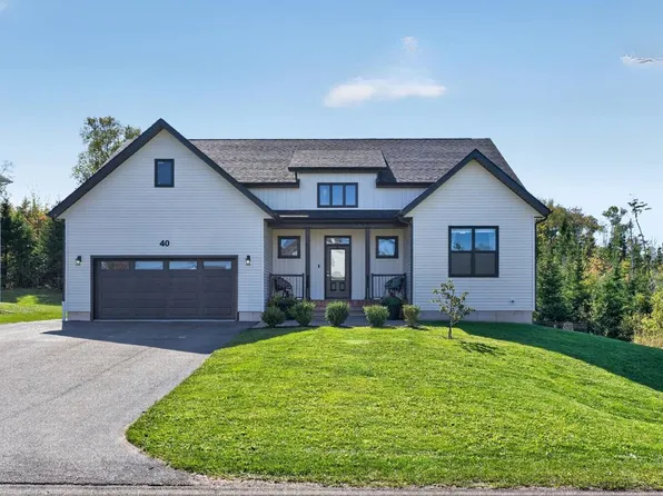 40 Tuckers Way, Stratford, PE C1B 3X9