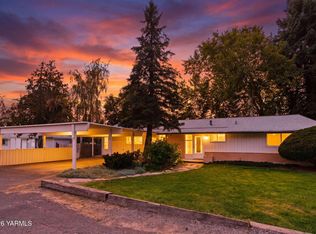 5416 Englewood Ave, Yakima, WA 98908