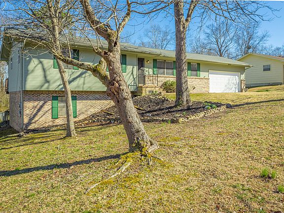 3rd image of 5420 Country Village Dr