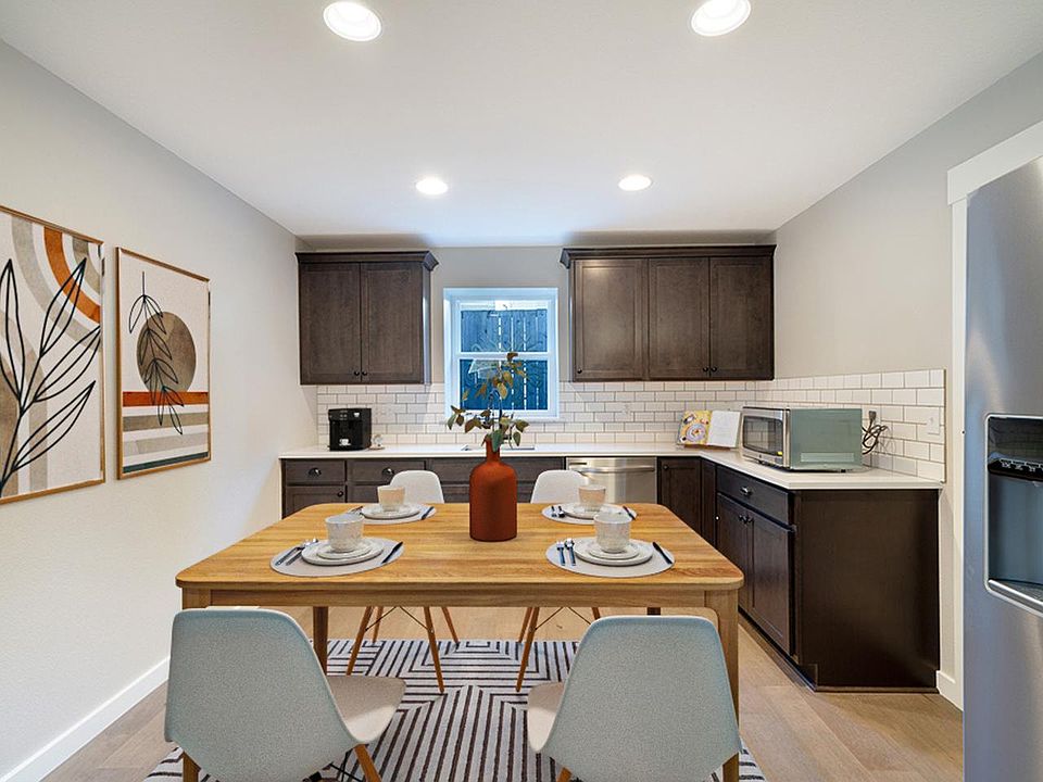 Optionally furnished common areas! Common areas can come beautifully furnished by our in-house design team for an additional fee.