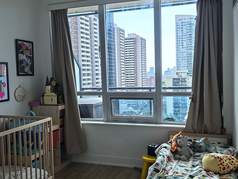 28 Linden St #1305 — Photo 12