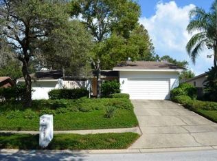 2431 Indian Trl E, Palm Harbor, FL 34683