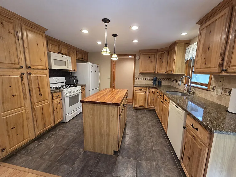 17 Kolbe Ln — Photo 12