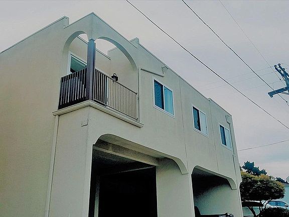2nd image of 4092 Crown Point Dr Unit 8