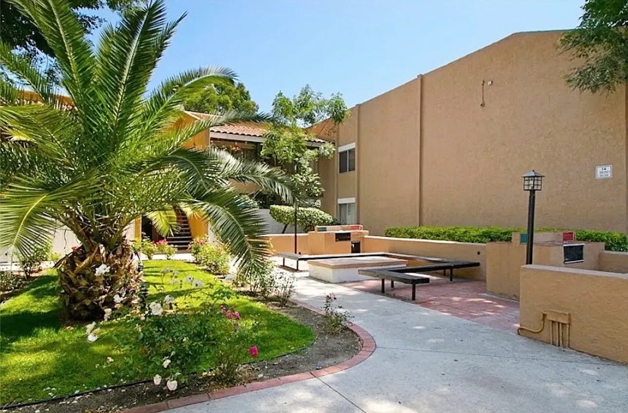 1 bed, 676 sqft, $2,250 — Photo 3