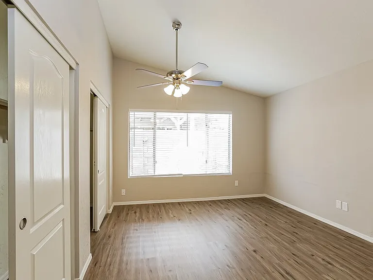 4169 E Pecan Rd — Photo 10