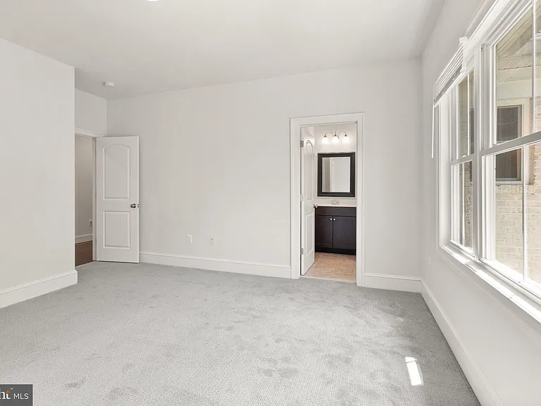 7324 Statecrest Dr — Photo 77