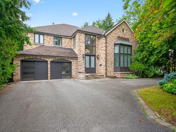 84 Truman Rd, Toronto, ON M2L 2L6