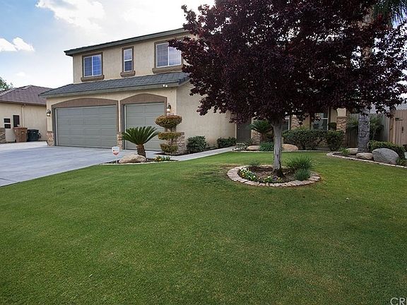 Landscaped Front Yard!