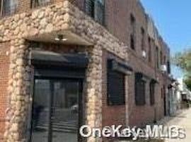 61-23 Fresh Pond Road, Flushing, NY, 11379