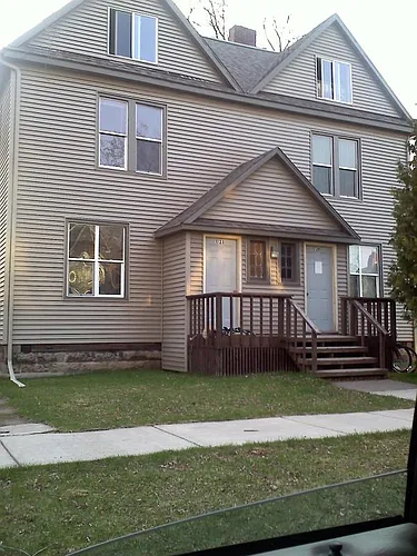 1723 1/2 Hughitt Ave Photo 1