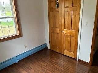 5th image of 140 Red Fox Rd