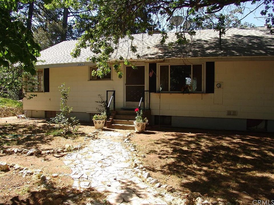 1st image of 39435 Clearwater Dr