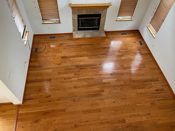 Living/Great Room top view (Oak Hardwood Floor)