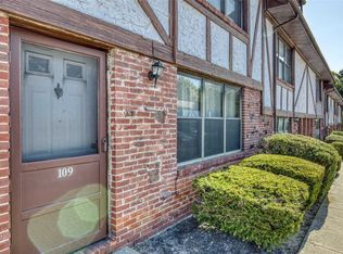109 Bailey Ct, Middle Island, NY 11953