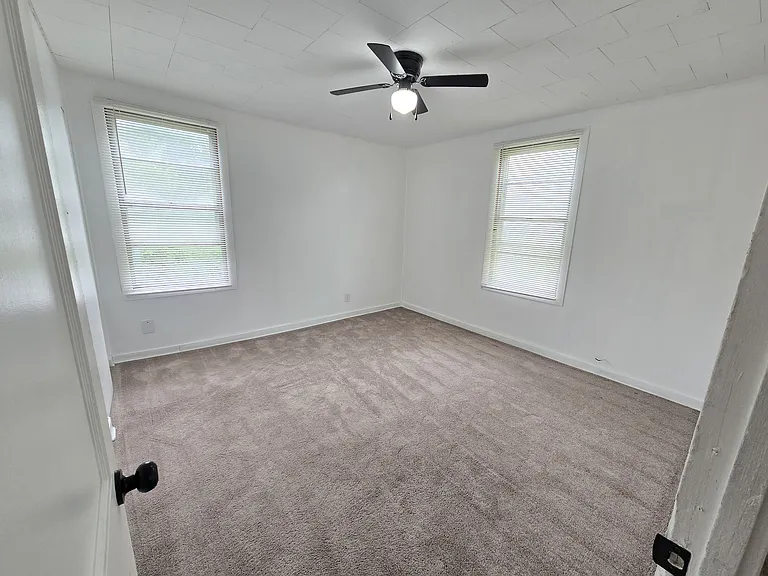 824 E Doddridge Ave #824 — Photo 17