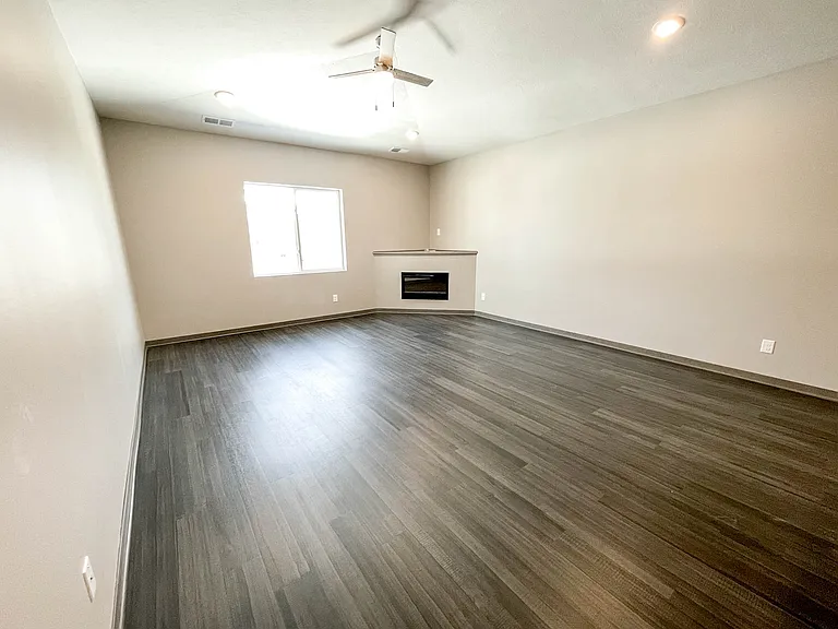 9575 Blacksmith Ct #10 — Photo 7