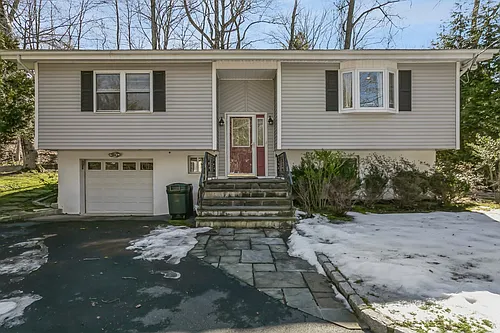 33 Brookside Pl Photo 1
