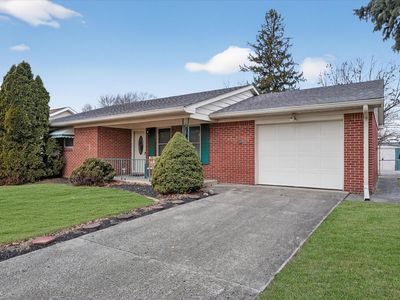 416 Country Club Ln, Anderson, IN, 46011