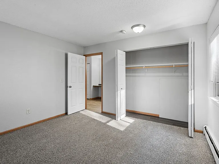 River Ridge Apartments — Photo 109