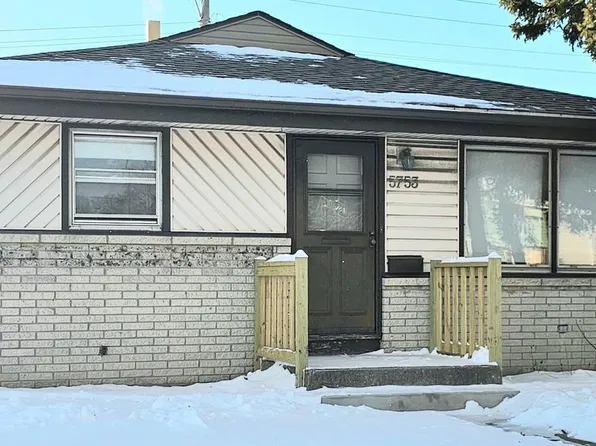 5753 N 76th St, Milwaukee, WI 53218