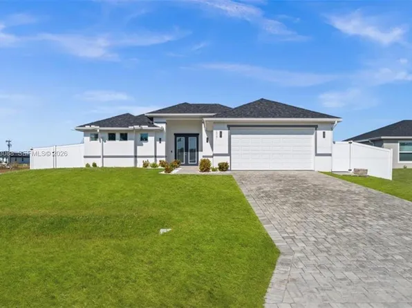 1017 NW 15th Ter, Cape Coral, FL 33993