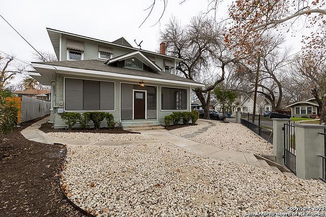 1st image of 1039 Aganier Ave #3
