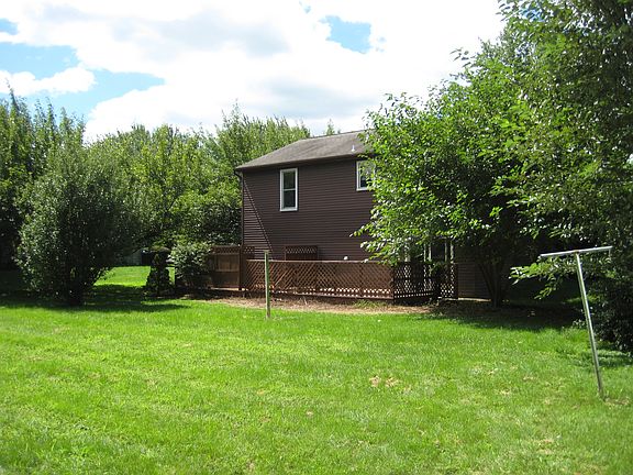 2nd image of 425 Hollyann Dr