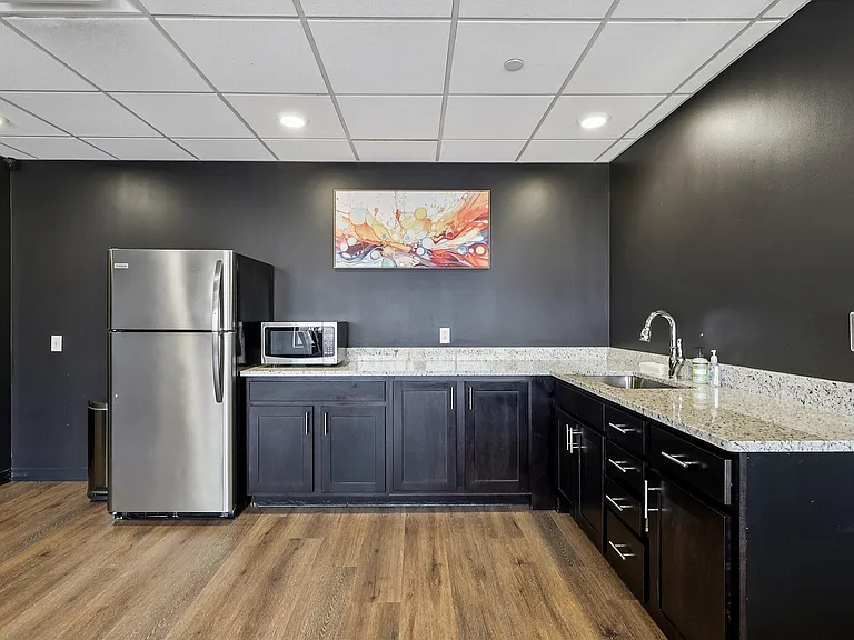 72-web-or-mls-Penn Ave-2409-907