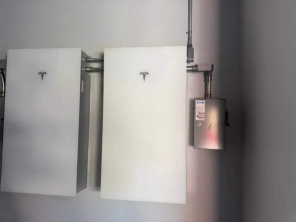 1327 E Via Marbella Dr