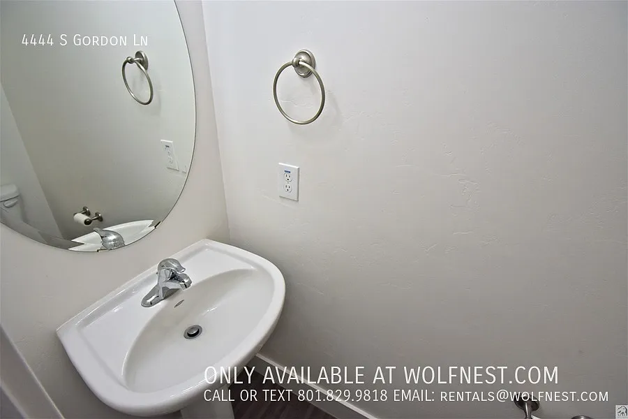 3 bed, 3.5 bath, 2000 sqft, $2,595 — Photo 4