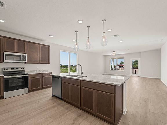 5th image of 8223 Barnett Dr