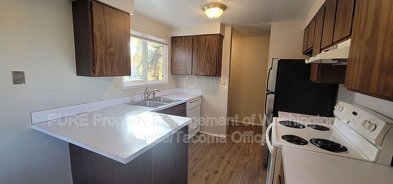 1st image of 5801 13th Ave SE APT D