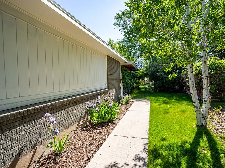 542 N 150 E — Photo 22