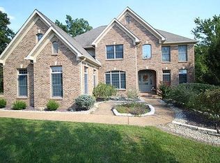 7427 Creek Ridge Ln, Edwardsville, IL 62025