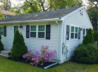 1103 Ocean St, Marshfield, MA 02050